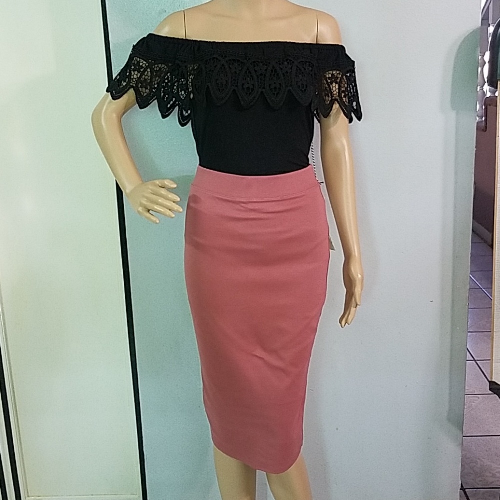 Pencil skirt